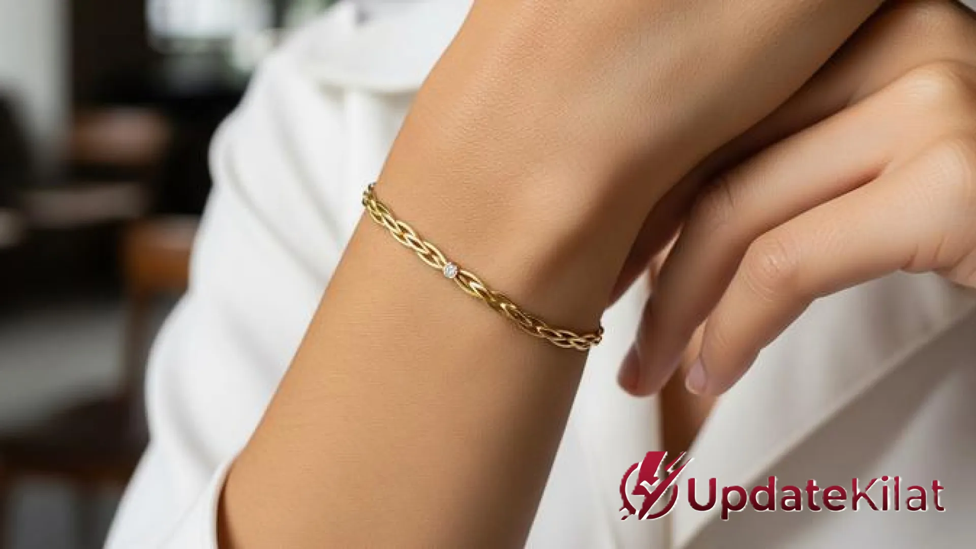 Kilau Investasi di Pergelangan Tangan: 7 Model Gelang Emas Simpel yang Tetap Bernilai Tinggi dan Elegan