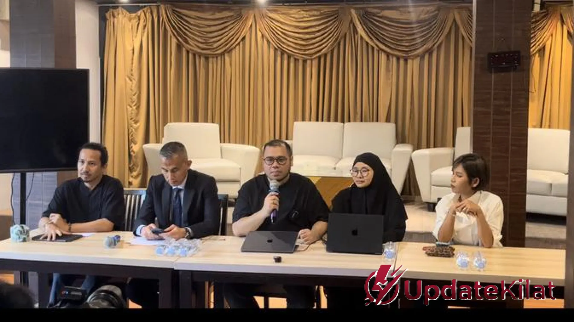 Polemik Kasus Chromebook: Ibrahim Arief Gugat Tuntutan Rp 16,9 Miliar yang Dinilai ‘Gaib’