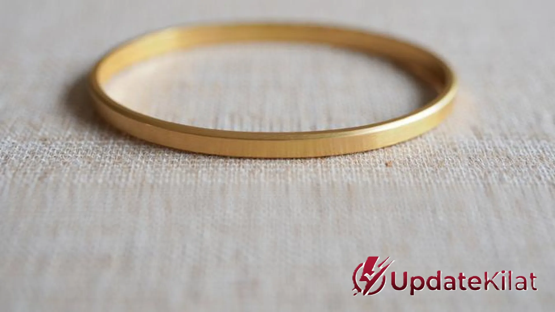 8 Model Gelang Emas Polos Klasik: Investasi Cerdas yang Menggabungkan Estetika dan Keuntungan Finansial