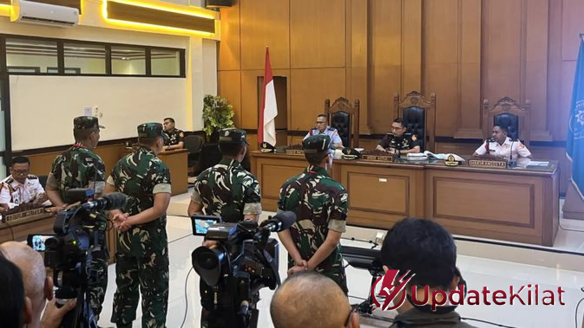 Dendam dan Dalih Menjaga Marwah: Mengurai Fakta Persidangan Kasus Penyiraman Air Keras Aktivis Kontras Andrie Yunus