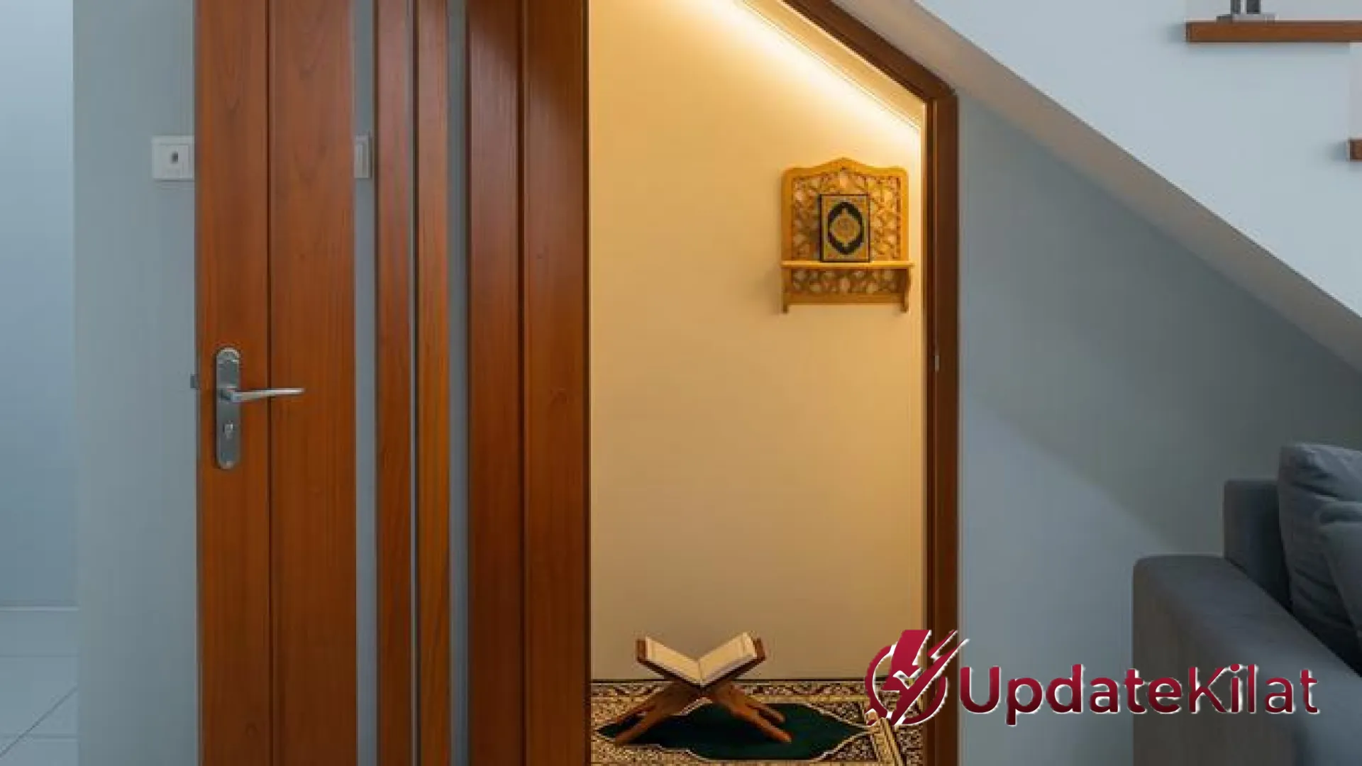 9 Inspirasi Desain Mushola Ukuran 1×1: Solusi Cerdas Hadirkan Ruang Ibadah Estetik di Rumah Mungil