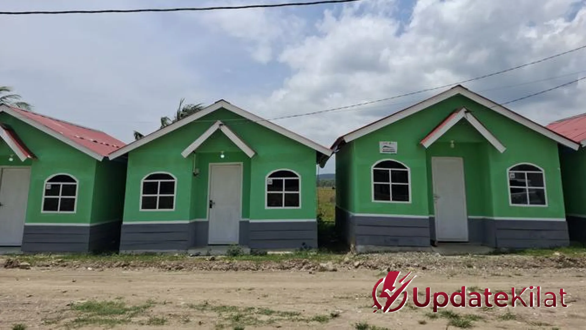 Potret Rumah Sementara di Pidie Jaya: Meniti Harapan Baru di Tengah Sisa Puing Banjir Bandang Aceh