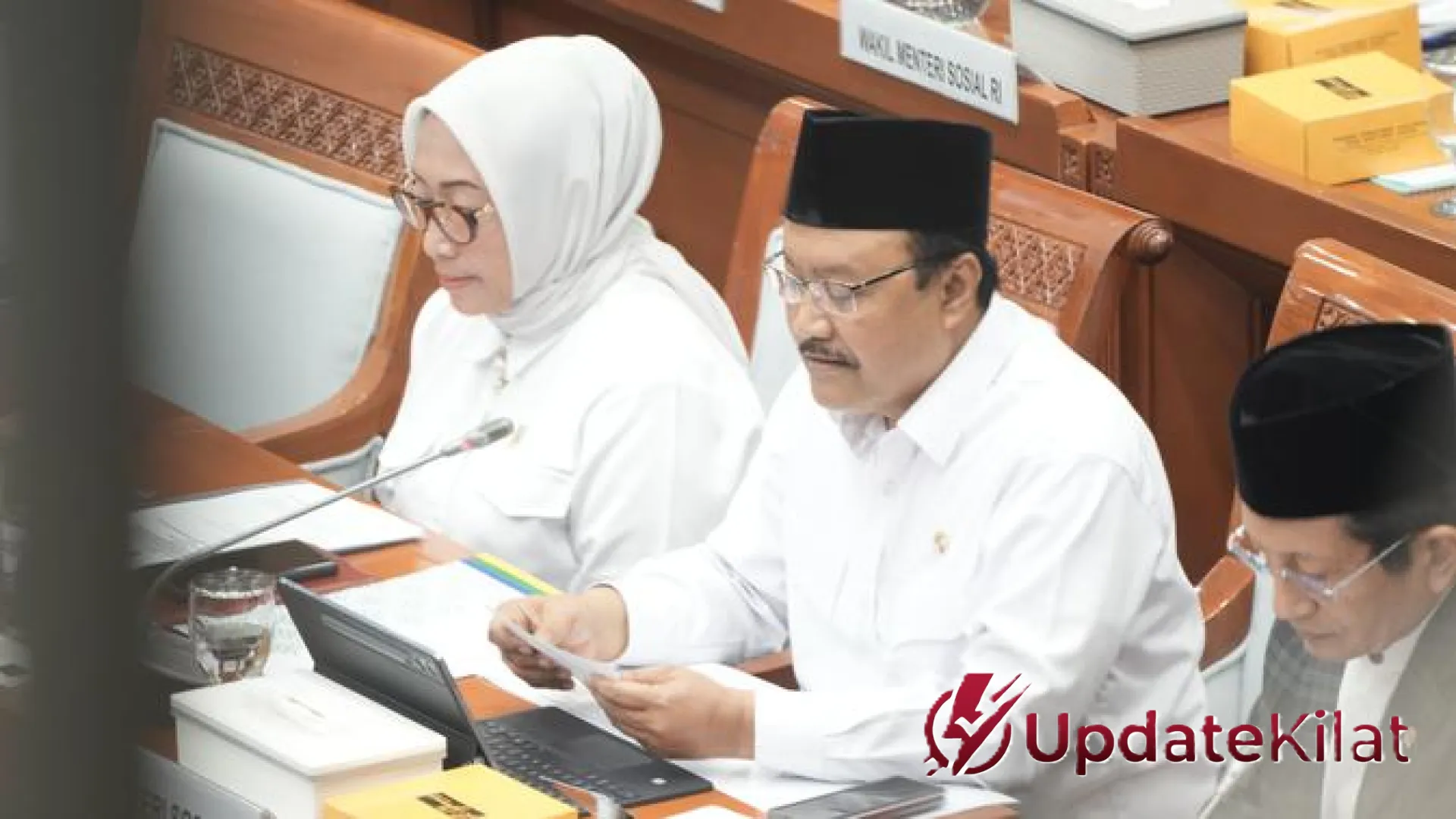Polemik Sepatu Rp 700 Ribu, Gus Ipul Ambil Langkah Berani Sambangi KPK demi Transparansi Sekolah Rakyat