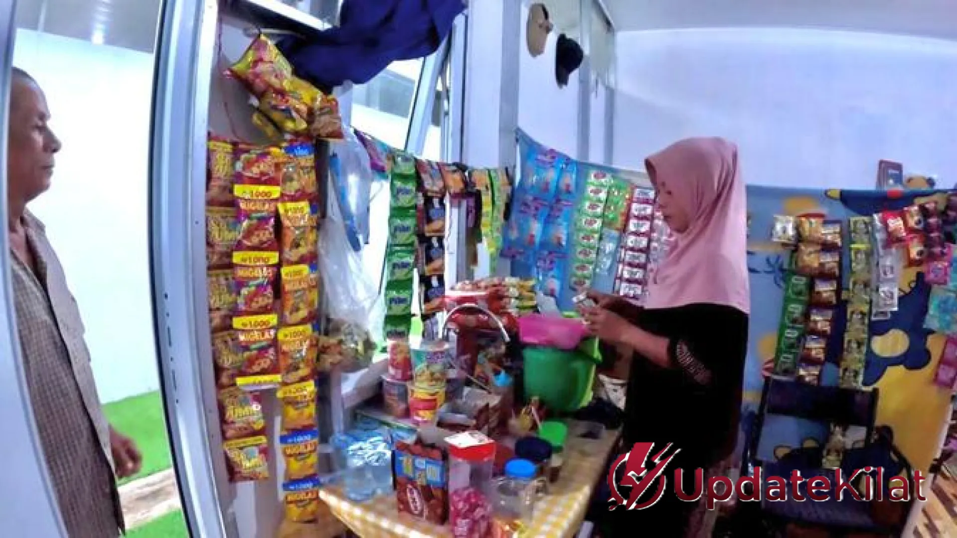 Harapan yang Kembali Bersemi di Balik Dinding Huntara: Kisah Keteguhan Penyintas Pasca-Bencana Sumatera