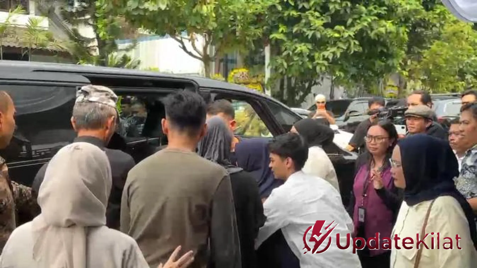 Update Kilat: Mengenang Dedikasi Terakhir Haerul Saleh, Transformasi Ikonik Rasuna Said, dan Peluang Lelang Kejari Bogor