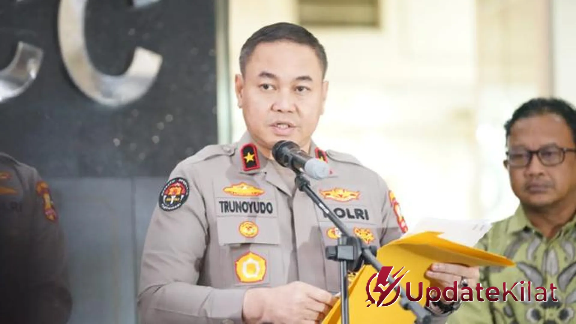 Gebrakan Besar Polri: Bongkar Jaringan Judi Online Internasional di Jakarta, 321 WNA Diamankan sebagai Pesan Keras Bagi Sindikat Global