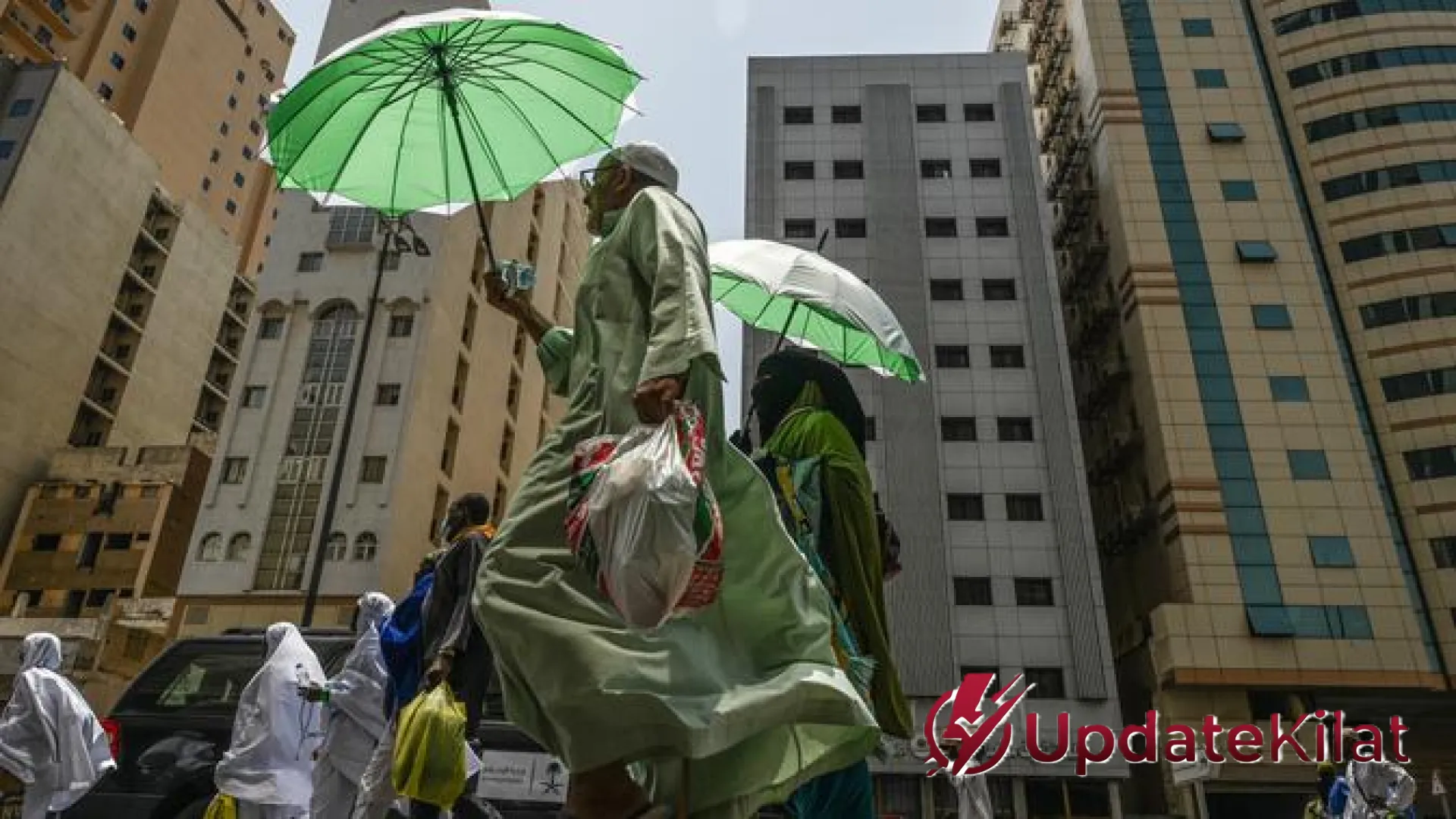 Panduan Lengkap Perawatan Kulit Saat Ibadah Haji: Strategi Jitu Hadapi Cuaca Ekstrem Tanah Suci Agar Tetap Nyaman
