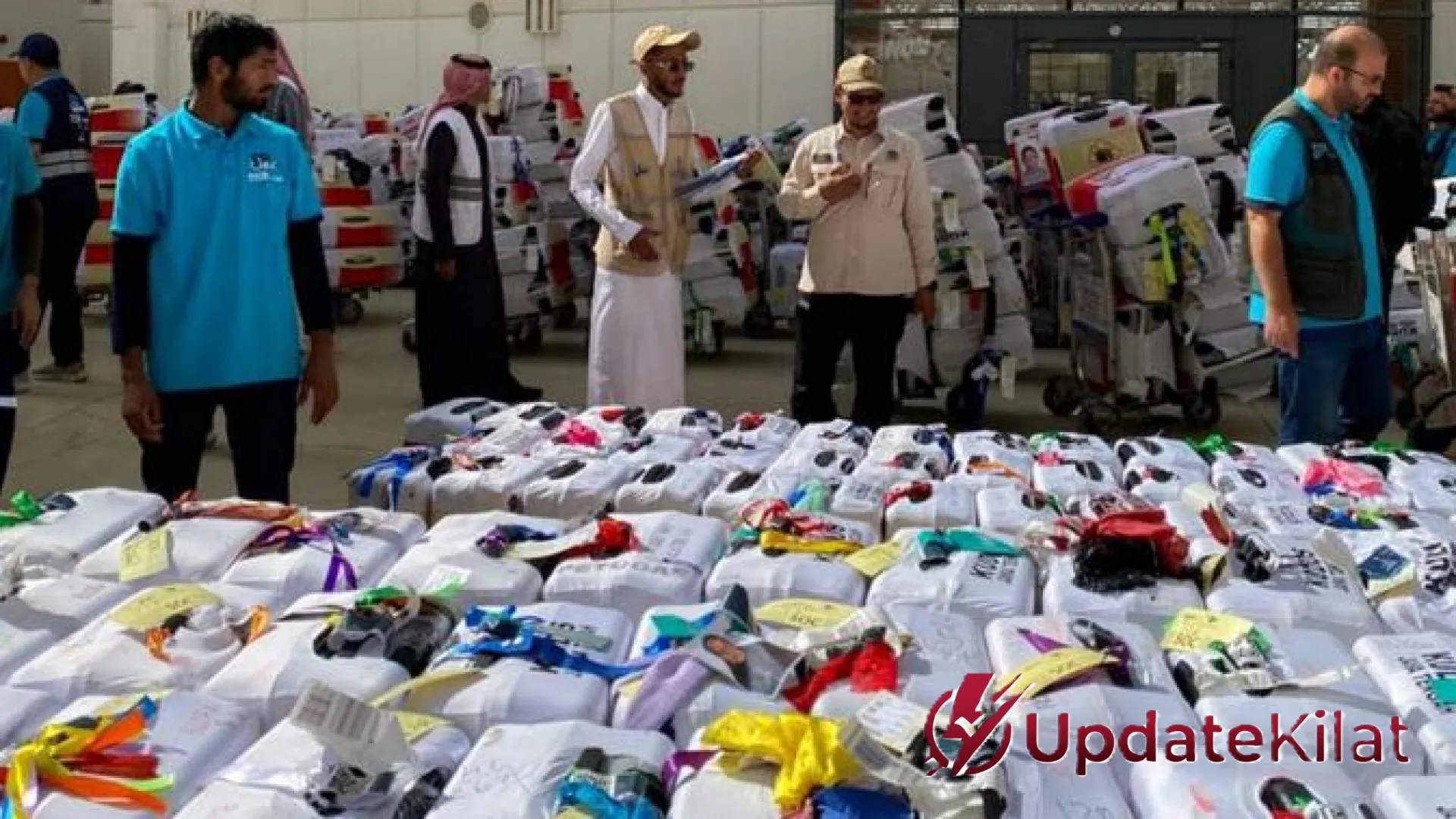 Gara-gara Tempe Orek, Koper Jemaah Haji Indonesia Dibongkar Paksa di Bandara Jeddah: Simak Aturan Bagasi Terbaru