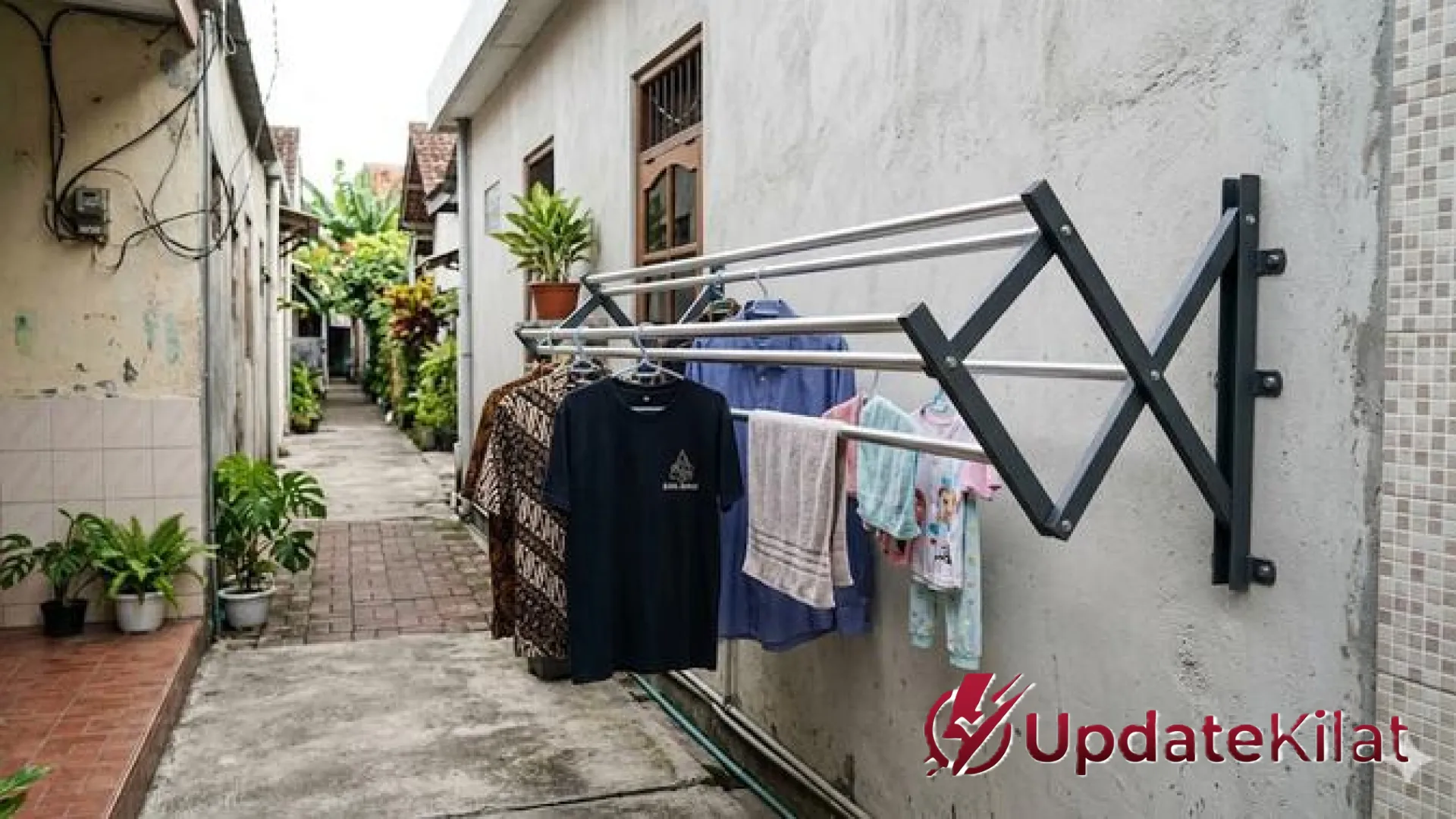 Rumah Sempit Tetap Lega: Panduan Lengkap Membuat Jemuran Lipat Dinding yang Praktis dan Estetik