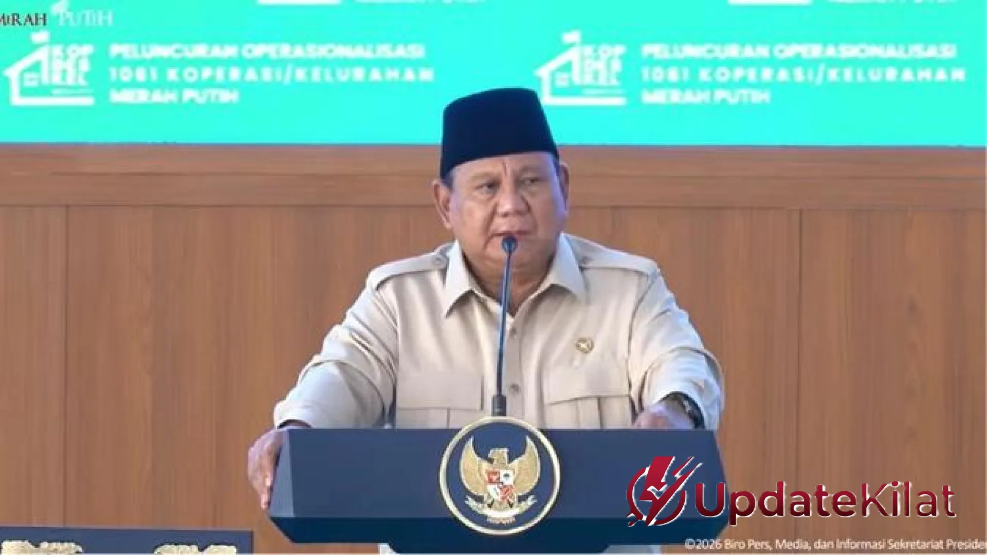 Kisah di Balik Kedekatan Prabowo dengan Petani: Dari Meja Komando hingga Filosofi Beras Sebelum Peluru