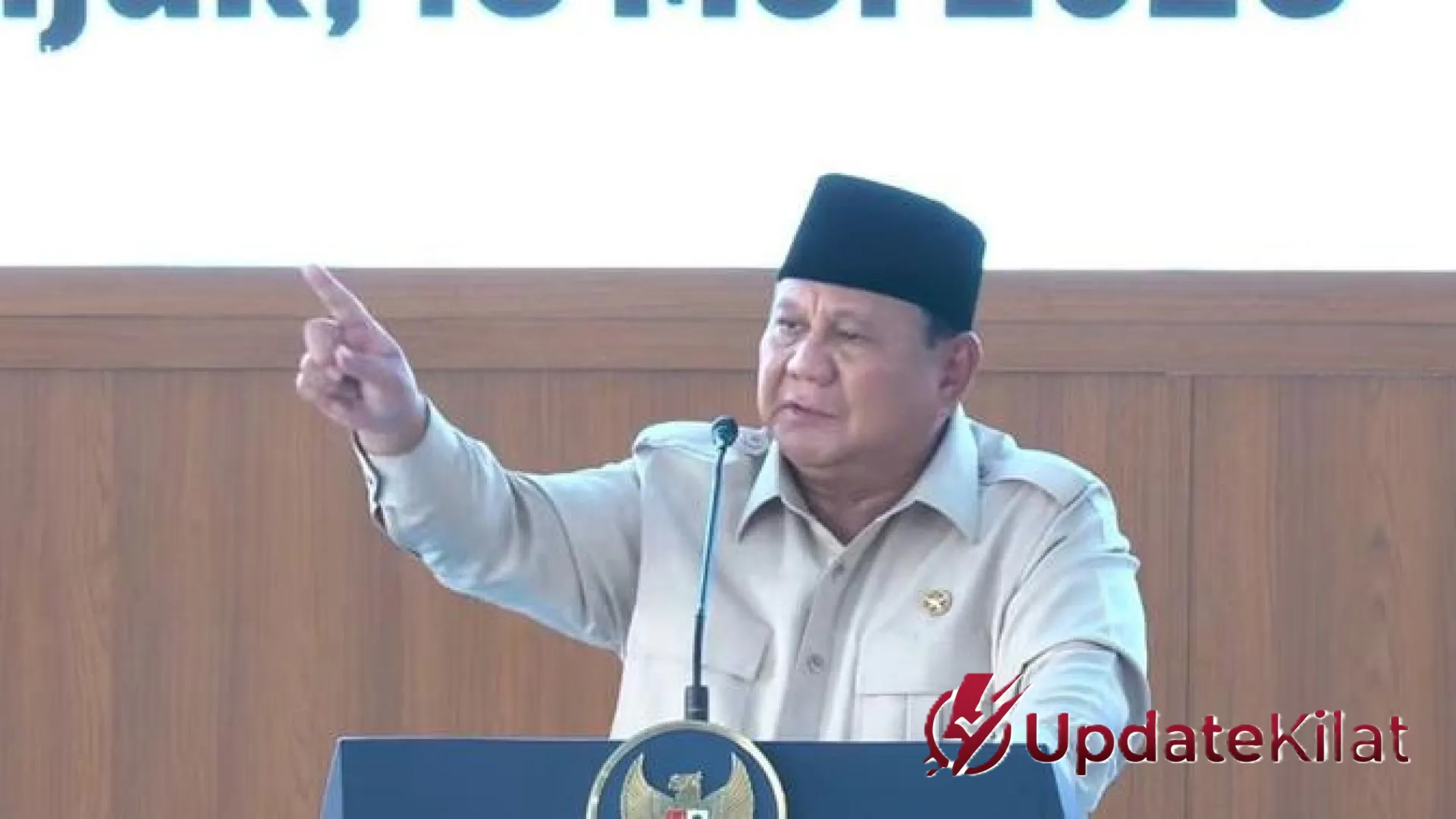 Aksi Jenaka Prabowo di Tuban: Antara ‘Rahasia Negara’, ChatGPT, dan Ambisi Swasembada Energi dari Tongkol Jagung