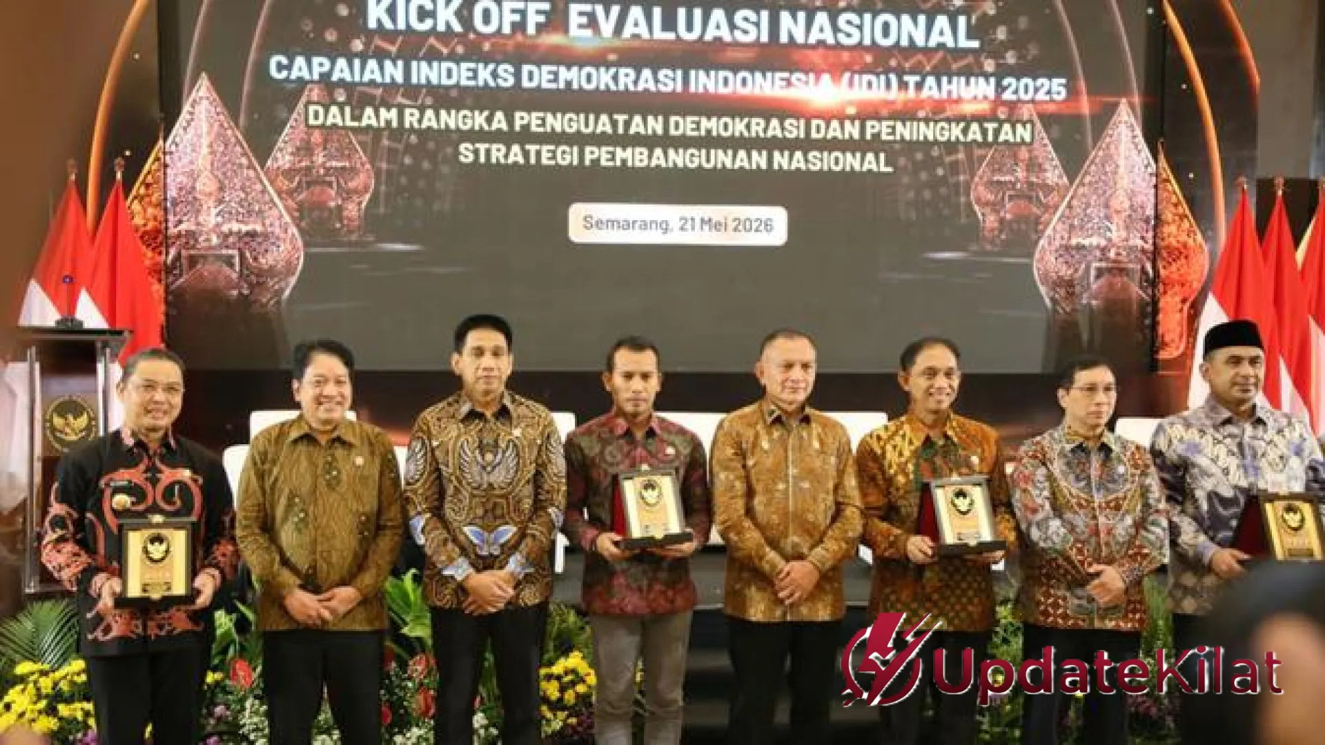 Wamendagri Akhmad Wiyagus: Penguatan Demokrasi Adalah Kunci Utama Mewujudkan Visi Indonesia Emas 2045