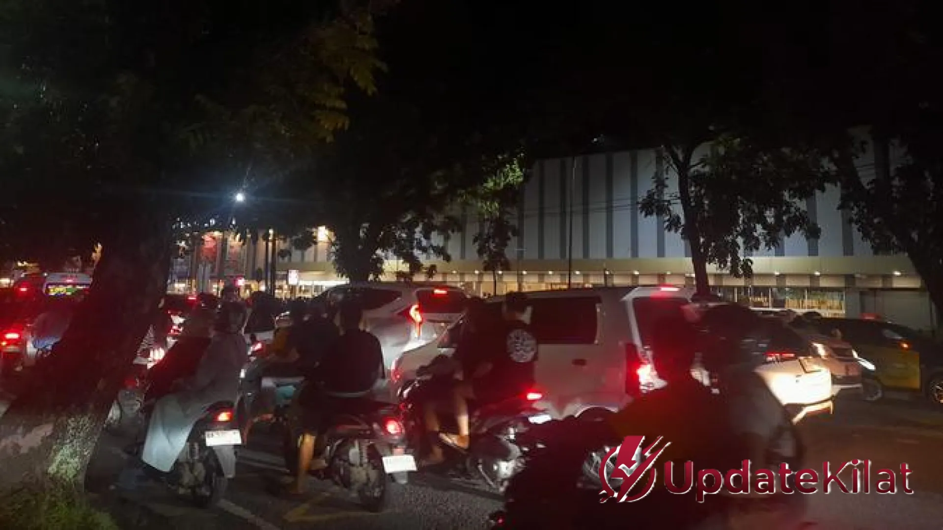 Analisis Blackout Sumatra: Menelusuri Penyebab Gangguan Transmisi Massal dan Langkah Pemulihan PLN