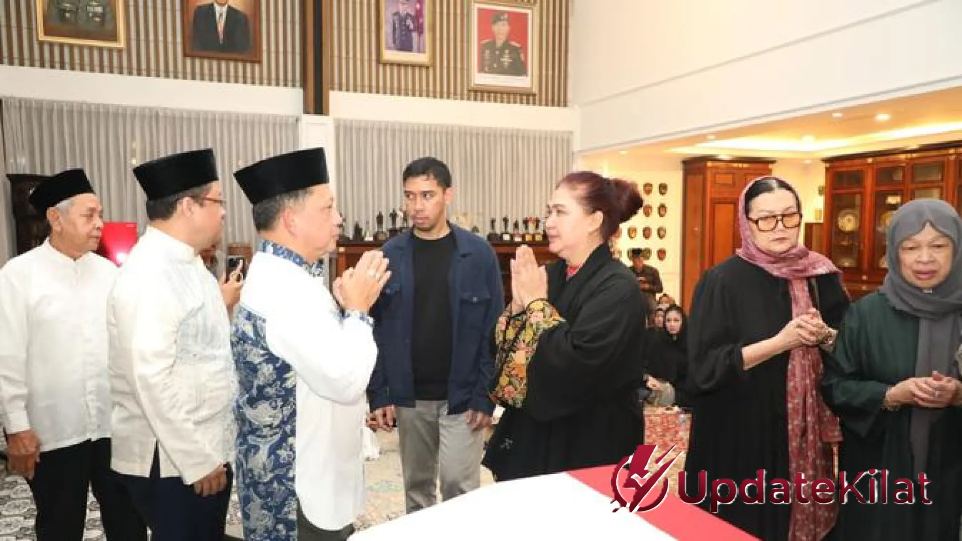 Duka Mendalam Mendagri Tito Karnavian Atas Berpulangnya Sang Patriot Ryamizard Ryacudu