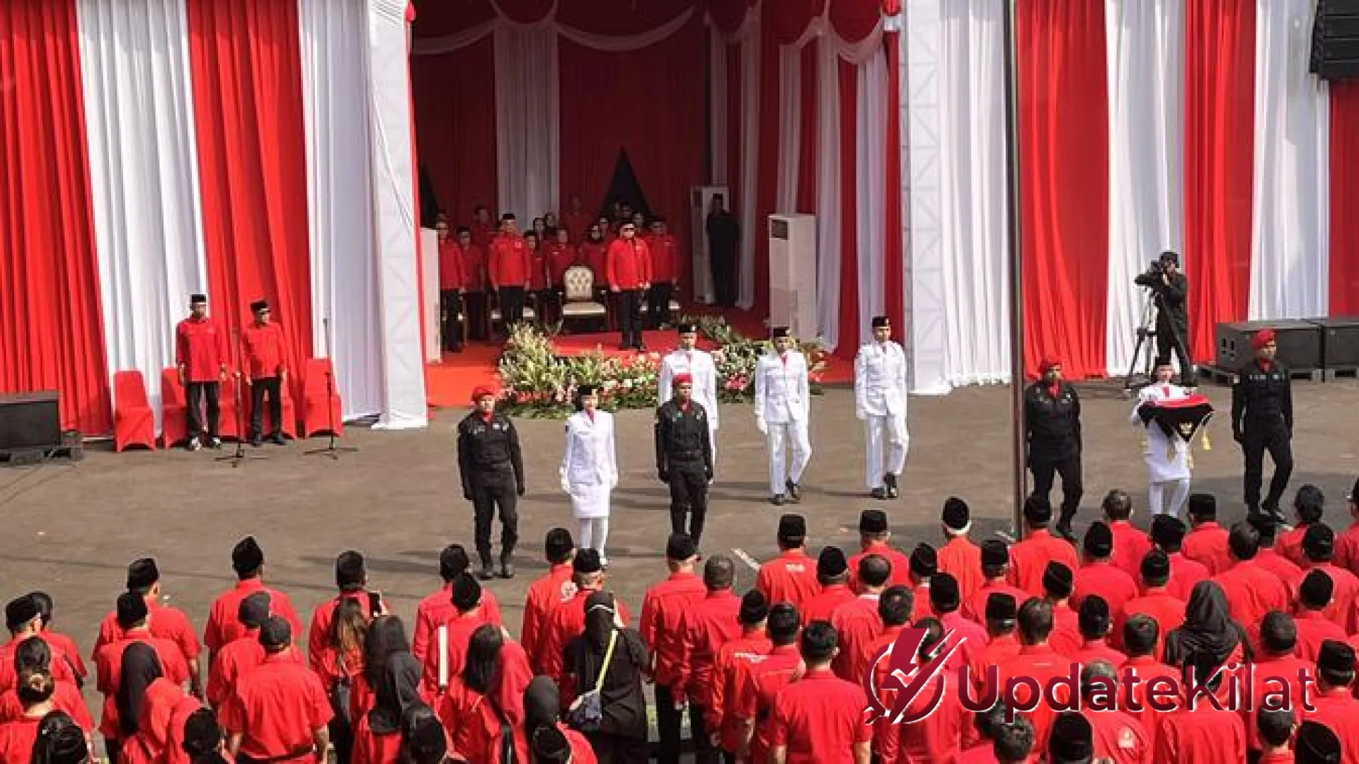 Refleksi Tajam Hari Lahir Pancasila: Hasto Kristiyanto Ungkap Borok Demokrasi dan Permohonan Maaf PDIP kepada Rakyat