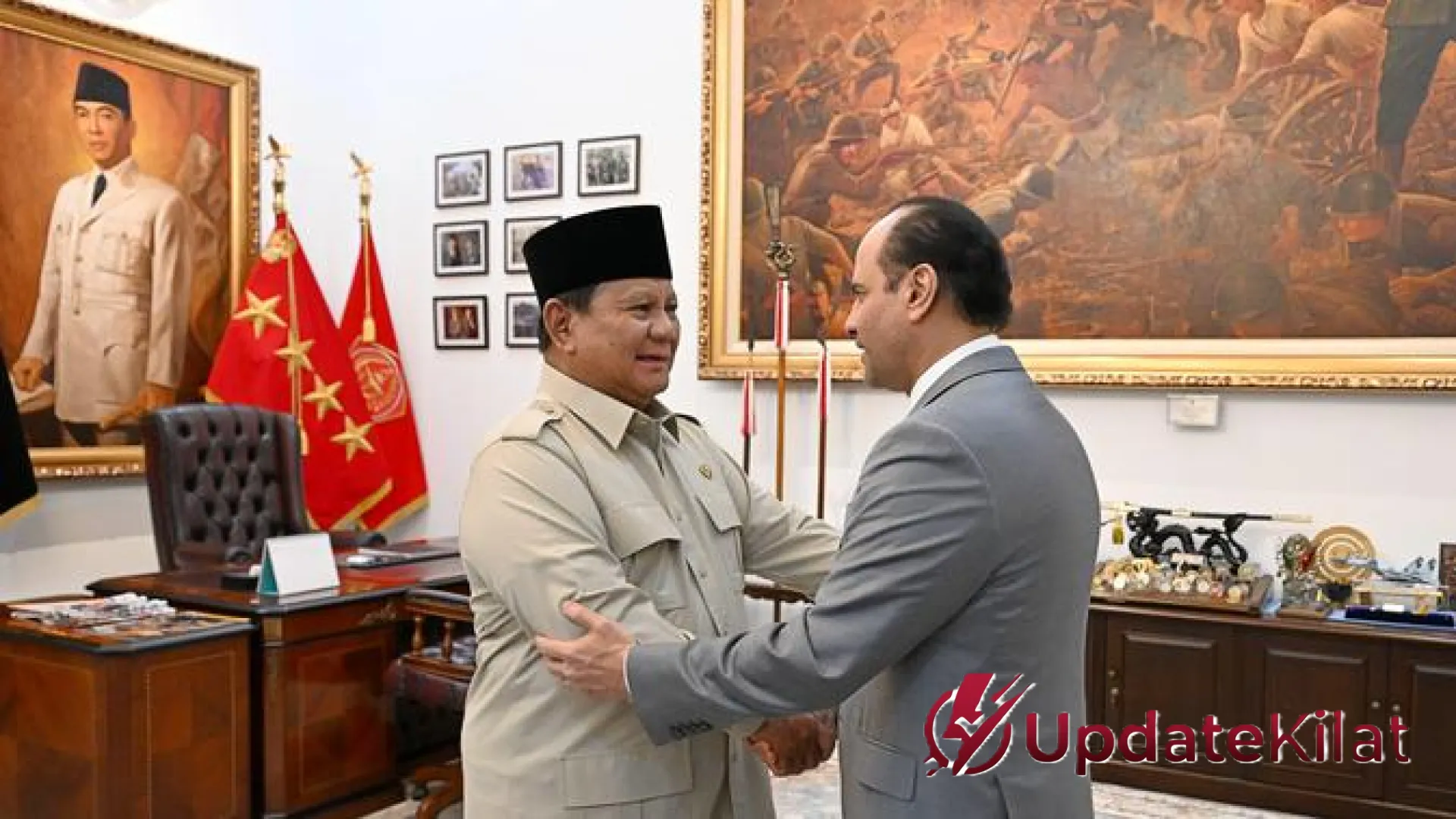 Misi Diplomatik Tingkat Tinggi: Presiden Prabowo Subianto Terima Pesan Khusus Emir Qatar Sheikh Tamim di Istana Merdeka