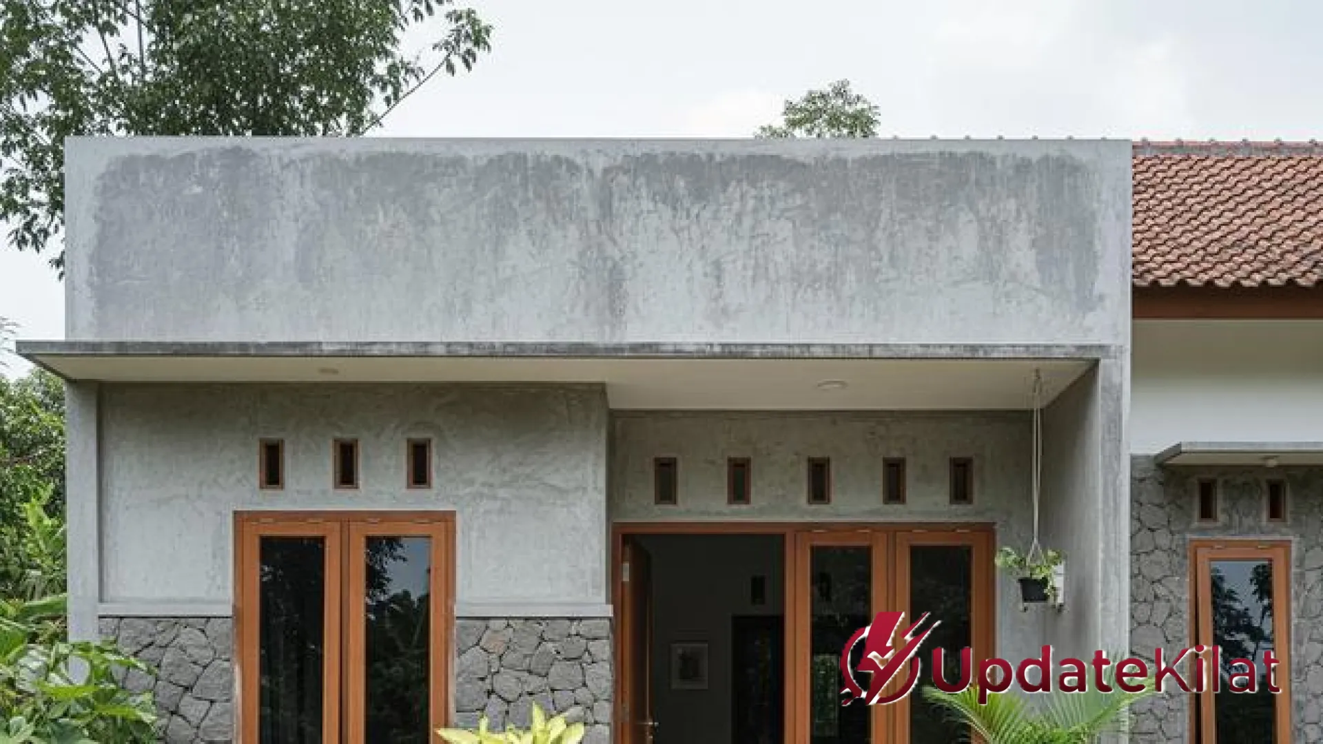 Sentuhan Estetik Modern: 8 Rahasia Kombinasi Batu Alam dan Semen Kasar untuk Rumah Kampung yang Memukau