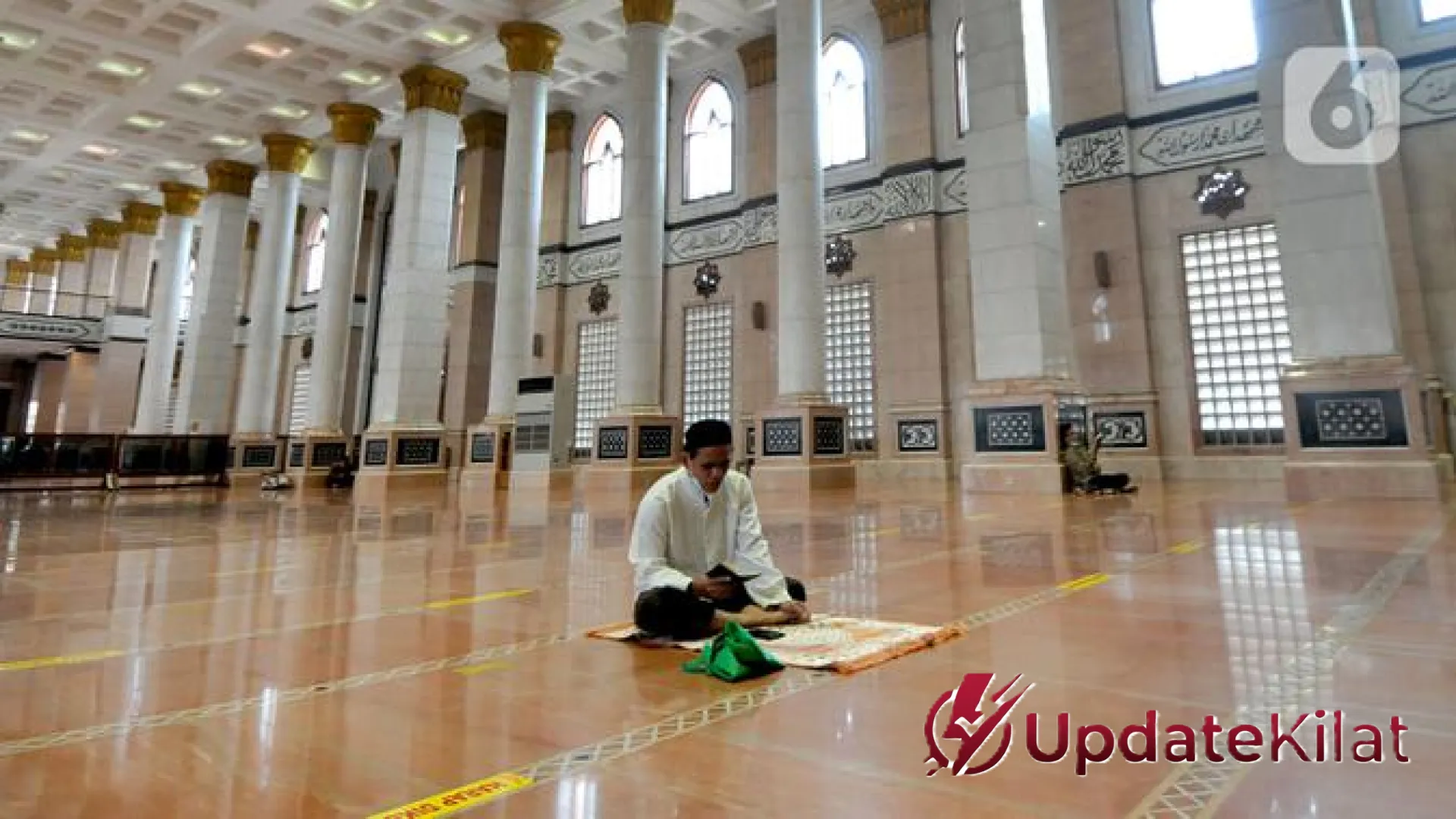 Rahasia Keberkahan Jumat Terakhir: Panduan Amalan Utama Penarik Rezeki dan Penyempurna Ibadah