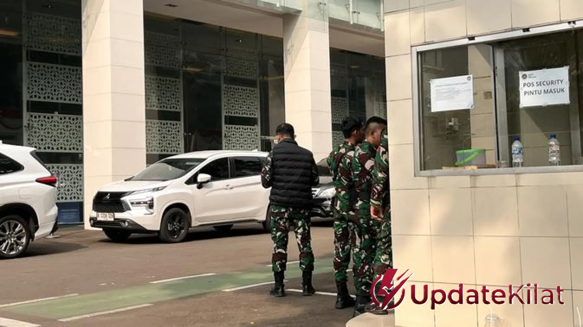 Gebrakan Tengah Malam: Kejagung Geledah Kantor Badan Gizi Nasional di Kebon Sirih
