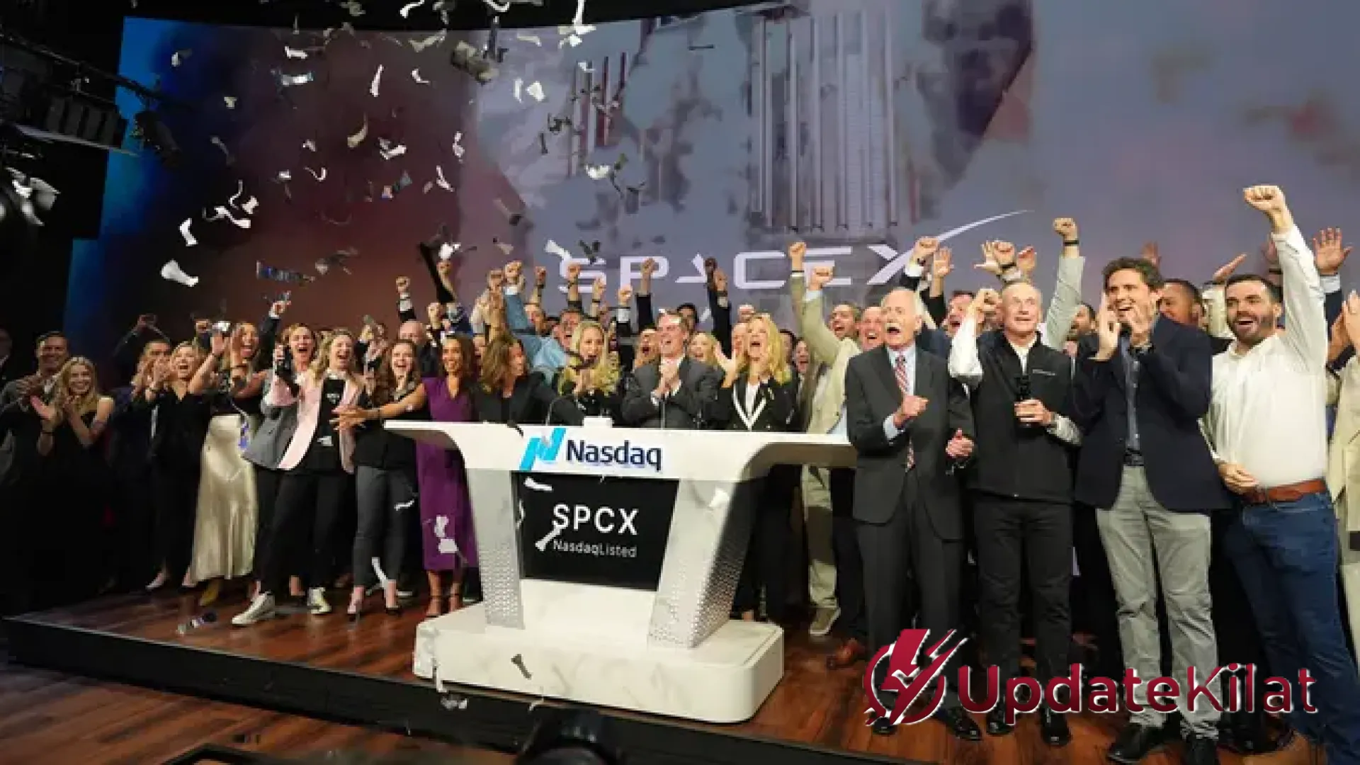 Guncang Nasdaq: IPO SpaceX Cetak Sejarah Terbesar Dunia, Saham Melejit 19 Persen di Hari Perdana