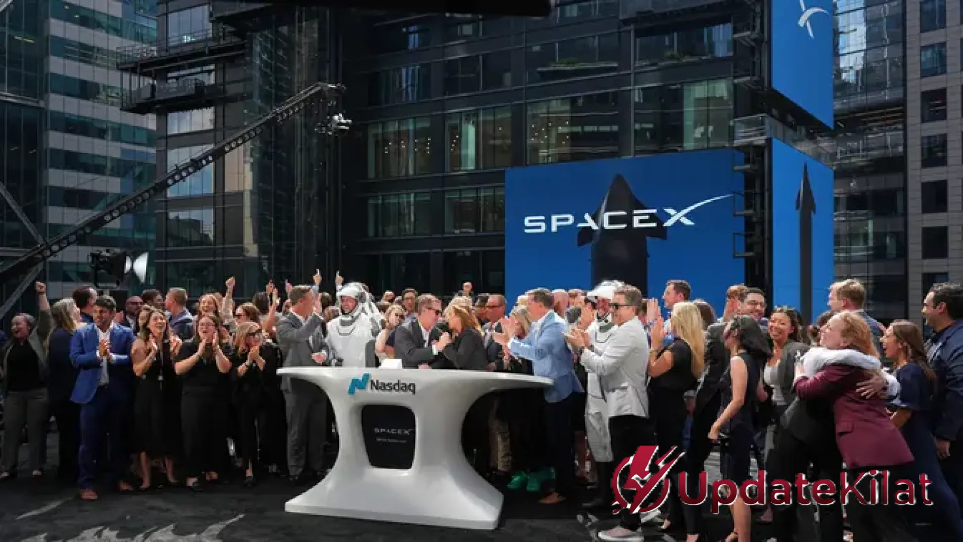 Euforia IPO SpaceX Guncang Wall Street: Gebrakan Elon Musk dan Harapan Damai AS-Iran Picu Reli Pasar Saham