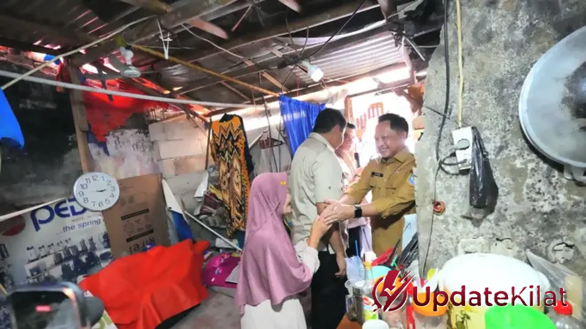 Mendagri dan Menteri PKP Sambangi Tambora: Memastikan Program Bedah Rumah Tepat Sasaran bagi Masyarakat Jakarta