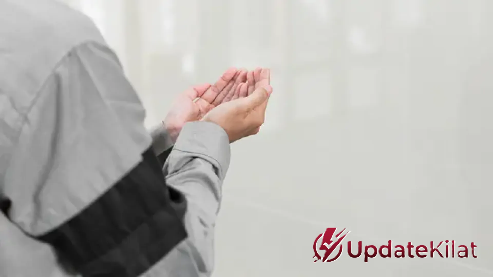 5 Bacaan Doa Asyura 10 Muharram: Panduan Lengkap Amalan, Waktu Mustajab, dan Keutamaan Luar Biasa