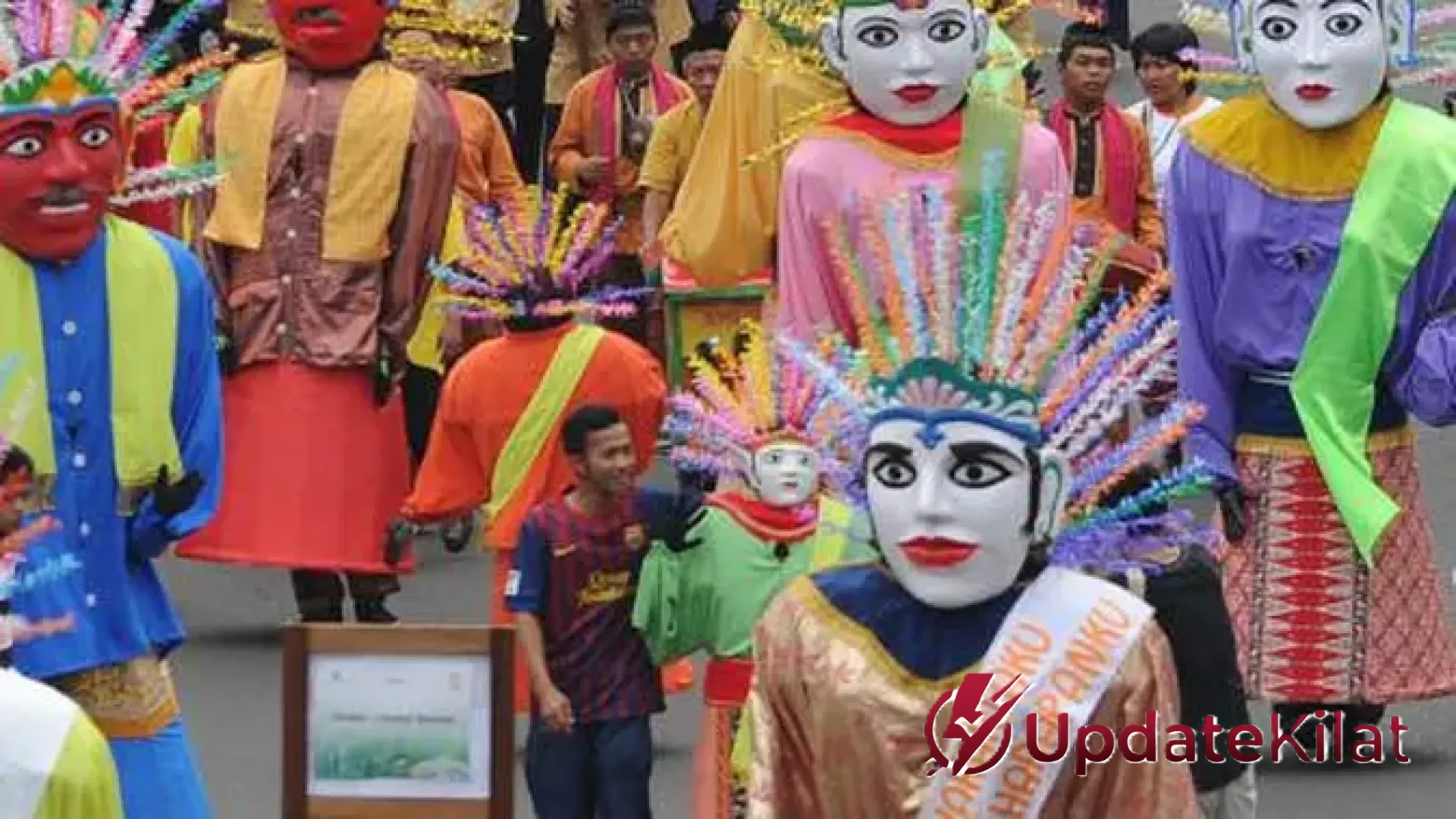 Menyongsong Setengah Milenium: Menelusuri Jejak Sejarah dan Simbol Modernitas HUT DKI Jakarta ke-499