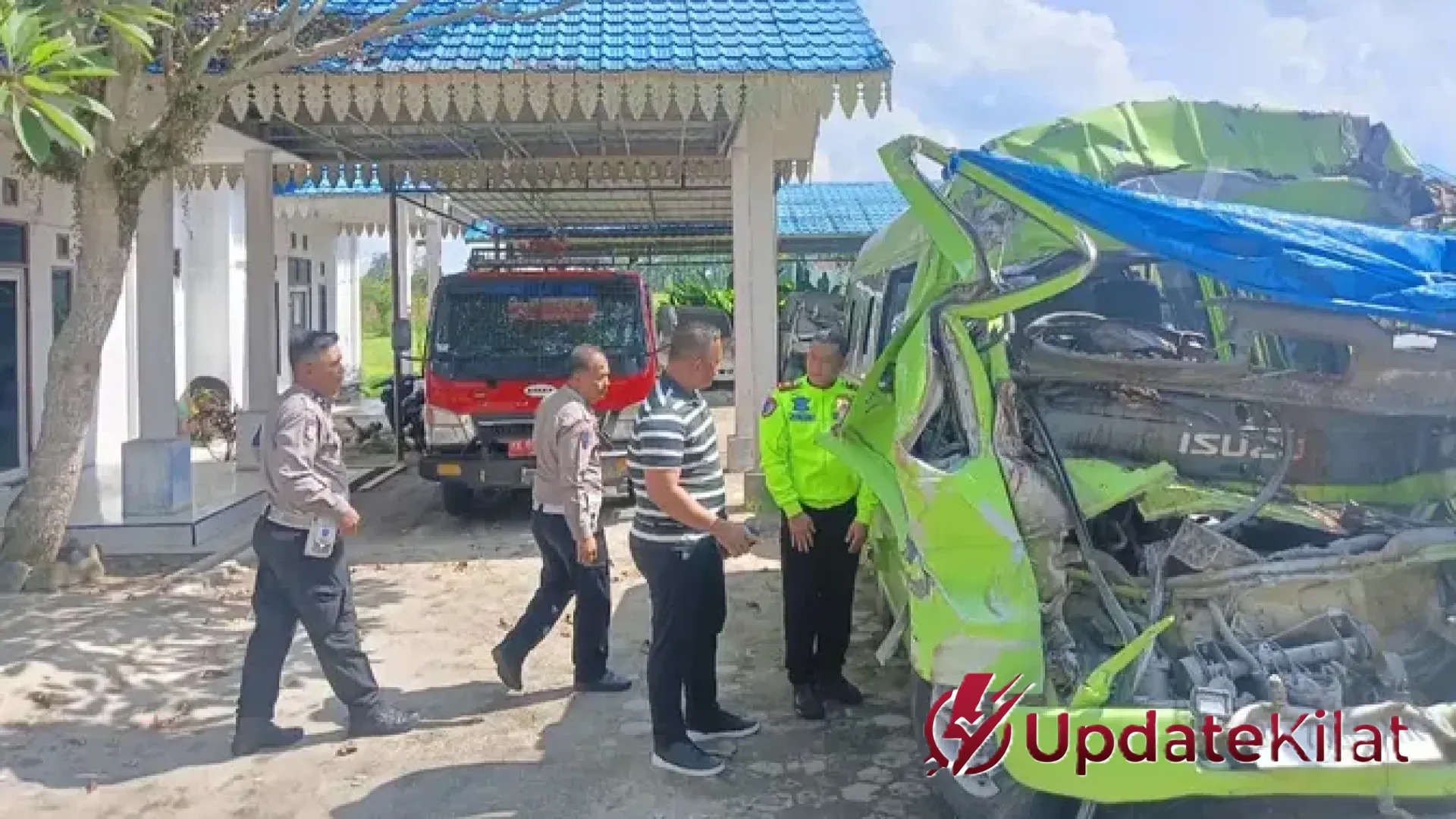 Tragedi Berdarah di Tol Batu Bara: Travel Darma Putra Hantam Truk Misterius, 4 Nyawa Melayang