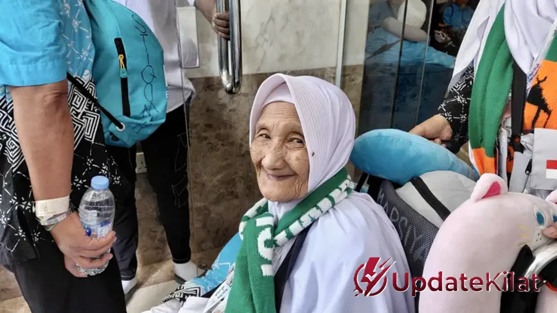 Kisah Inspiratif Mbah Marsiyah: Rahasia Bugar Jemaah Haji Tertua Berusia 104 Tahun di Tengah Terik Makkah