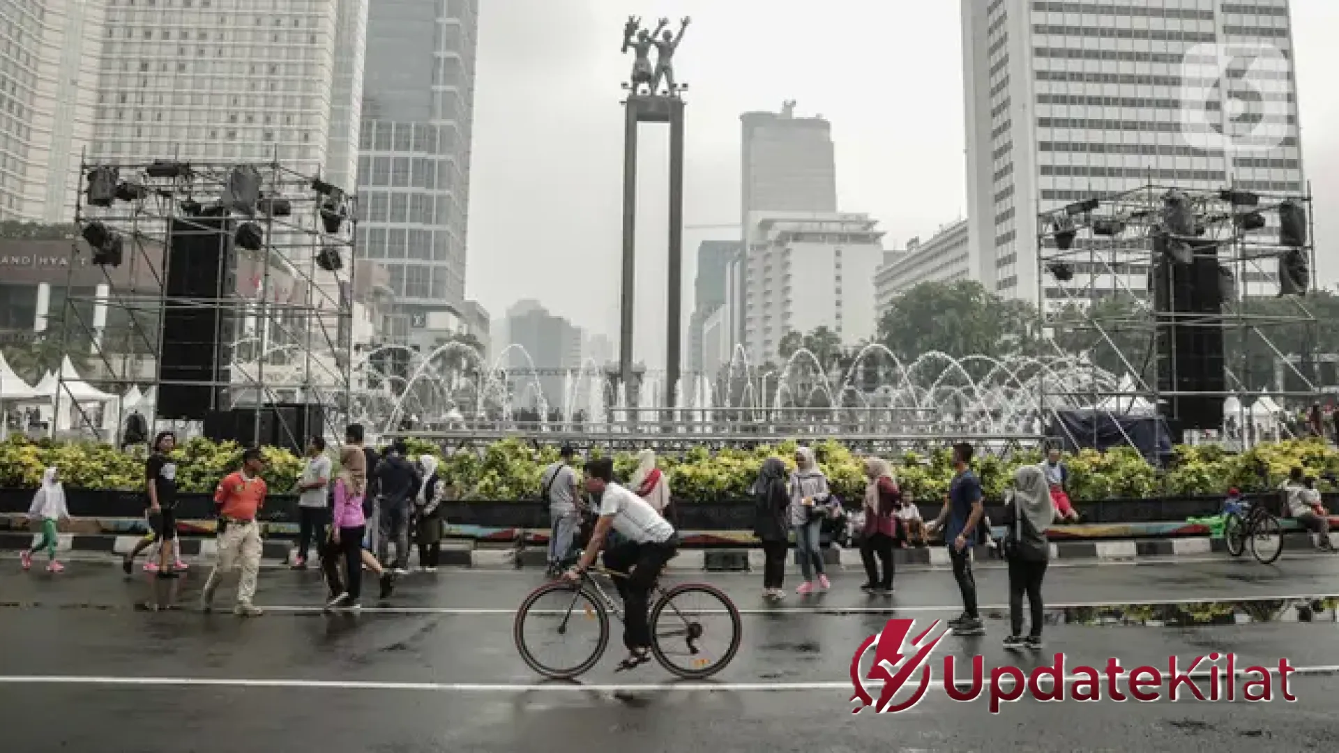 Spektakuler! Malam Puncak HUT ke-499 Jakarta di Bundaran HI: Gebyar Konser Hingga Parade Budaya Menuju Kota Global