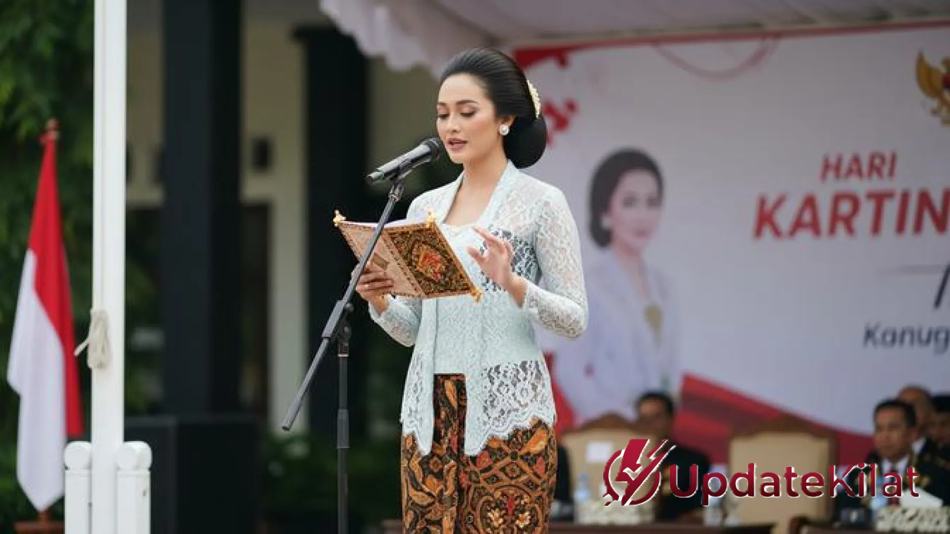 10 Puisi Hari Kartini Pendek dan Menyentuh: Mengenang Sang Pejuang Literasi dan Emansipasi