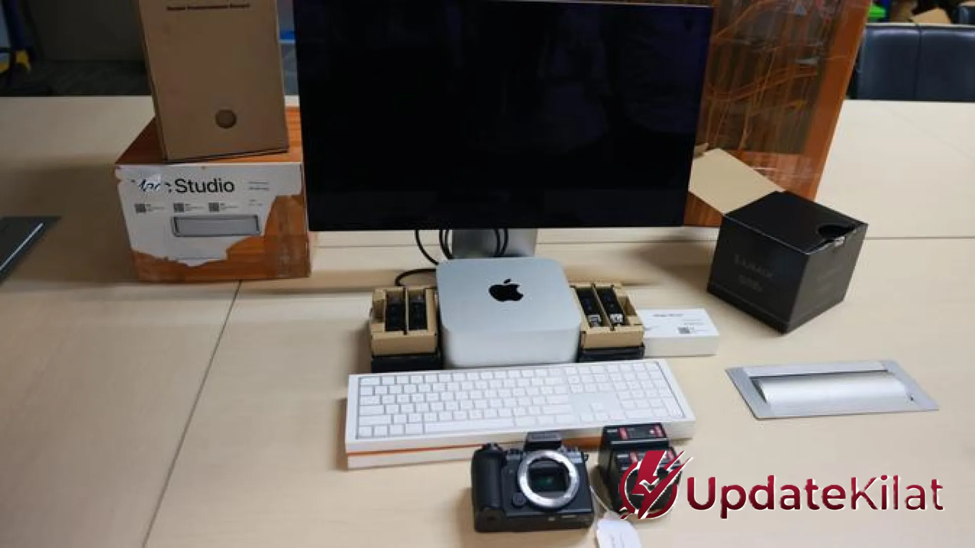 Babak Baru Korupsi Bea Cukai: KPK Pamerkan Barang Sitaan dari Faizal Assegaf, Berujung Laporan Etik