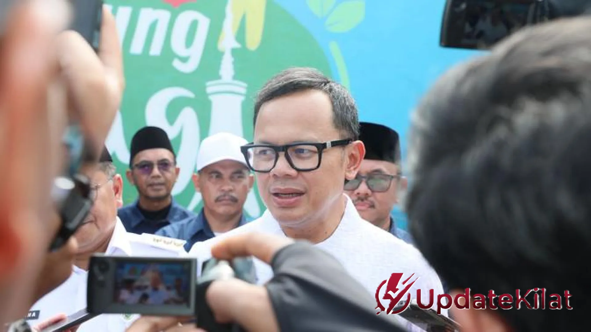 Bima Arya Sebut Ketua RT Kunci Sukses Program Pemerintah: Belajar dari Kampung Bahagia Jambi