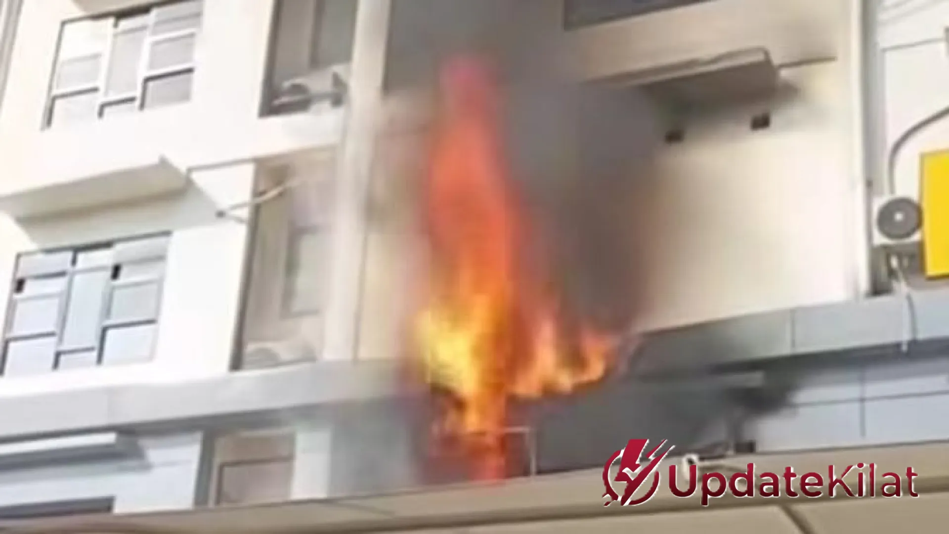 Gedung Polres Metro Jakarta Barat Diamuk Si Jago Merah, Asap Hitam Pekat Sempat Selimuti Markas