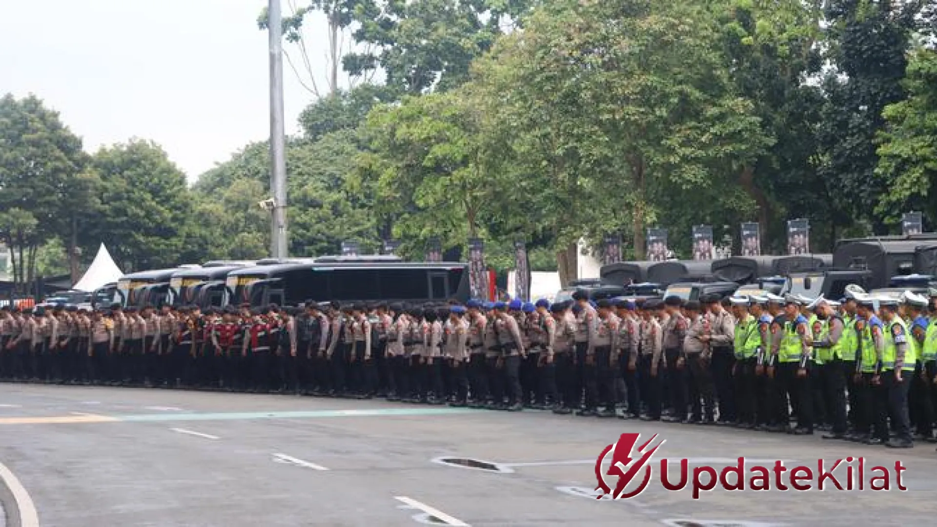 Keamanan Ketat! 2.730 Personel Siap Kawal Duel Panas Persija vs Persebaya di GBK