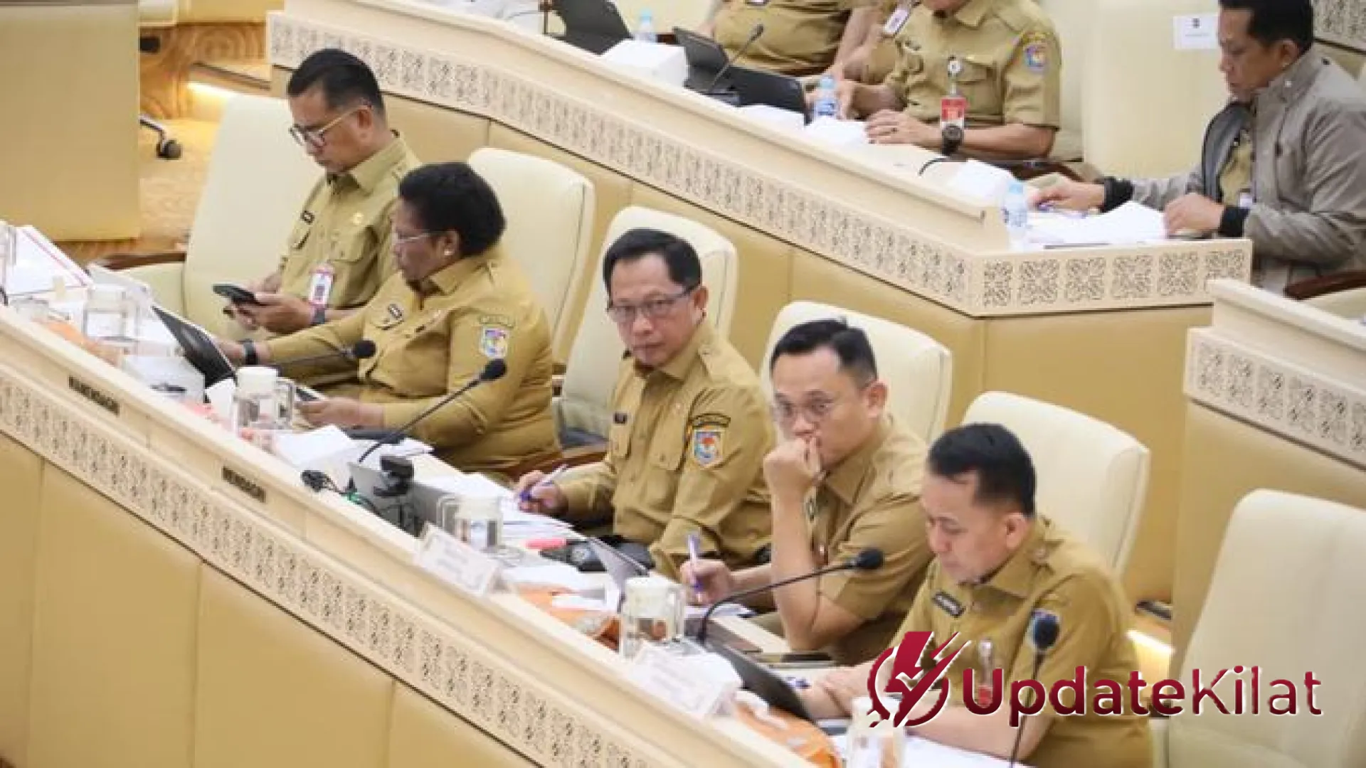 Mendagri Tito Karnavian Tekankan Transparansi Dana Otsus dan Keistimewaan demi Kesejahteraan Rakyat