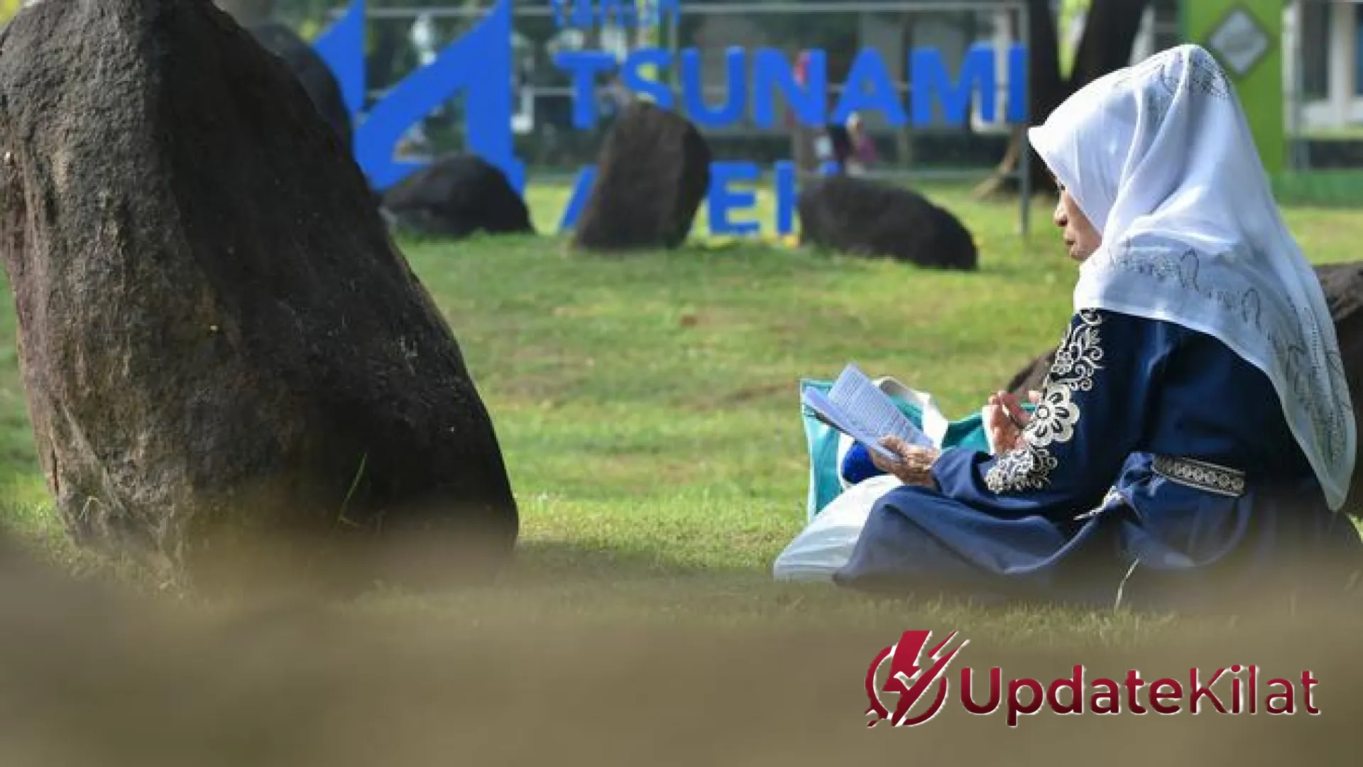 Panduan Lengkap Tata Cara Mengirim Doa untuk Orang Meninggal Menurut Tradisi Aswaja