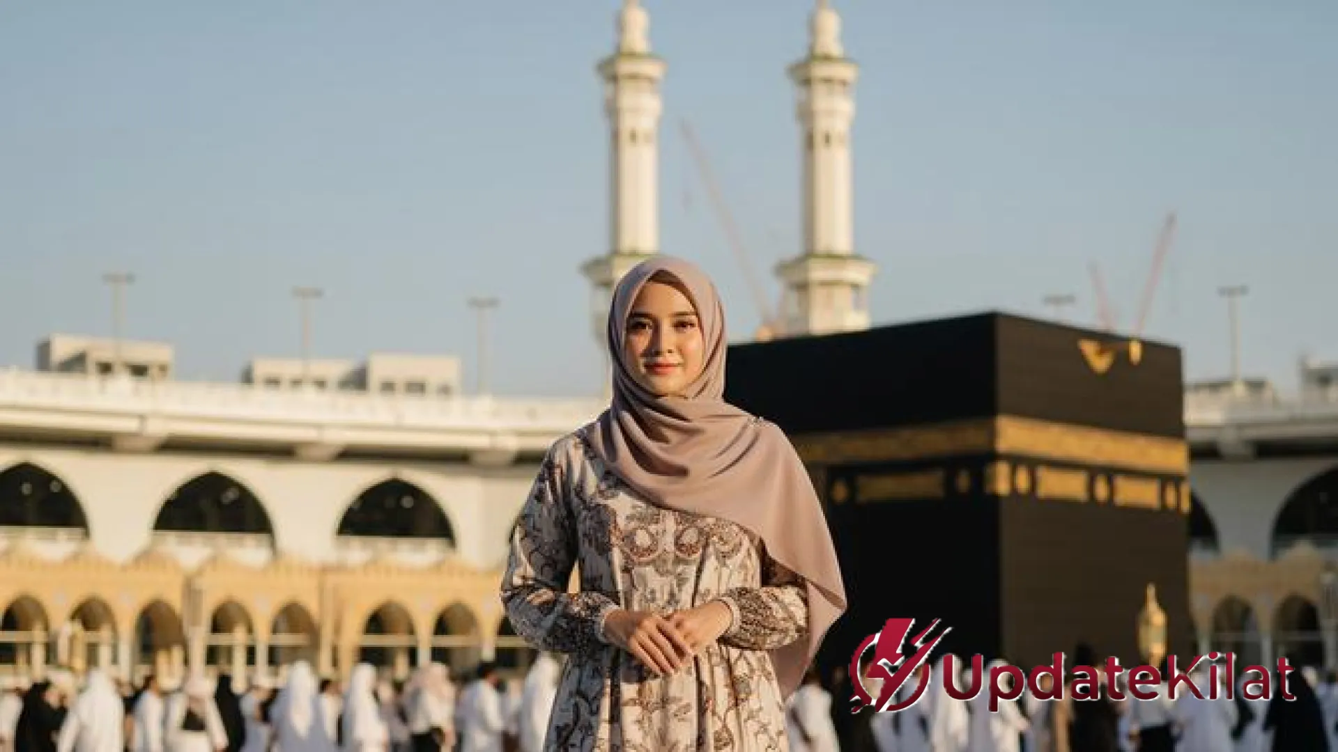 Panduan Lengkap Umrah Mandiri bagi Wanita: Aturan Terbaru, Estimasi Biaya, dan Tips Aman