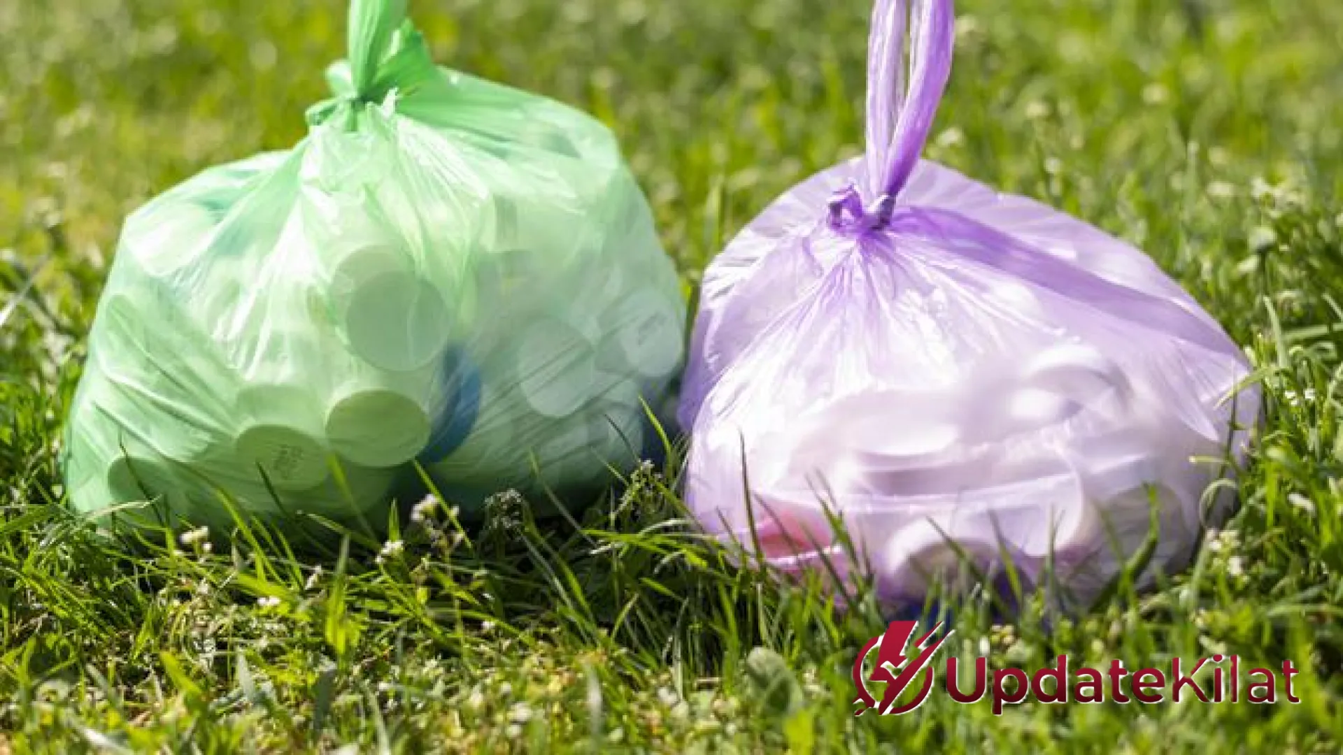 Solusi Cerdas Hemat Anggaran: Ubah Sampah Plastik Rumah Tangga Menjadi Barang Bernilai Guna